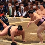 〇…翔猿（はたきこみ）貴景勝…●＝大阪市浪速区、エディオンアリーナ大阪