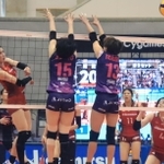 ２年ぶりに日本代表に復帰した久光の長岡望悠（左）