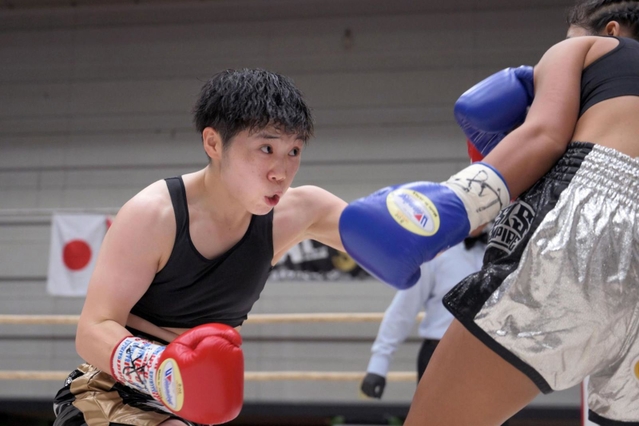 ボクシング pechan Petchtanong Views Zhang As 'Stepping Stone' To Capitan Rematch