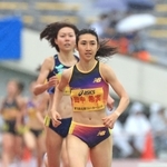 昨年の兵庫リレーカーニバル・グランプリ女子１５００メートル決勝で力走する田中希実＝ユニバー記念競技場
