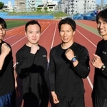 大学・一般男子４００メートルリレー初出場で初優勝を狙う野川大地（右）らＥＬＩＴＥの選手たち＝神戸市灘区、王子スタジアム