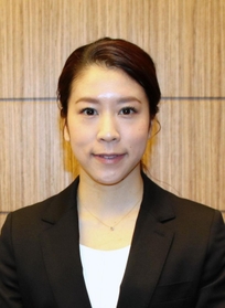 村元哉中