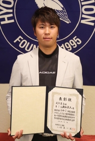 兵庫県アマチュア選手権成年男子で初優勝した奥松良太＝小野市、小野東洋ゴルフ倶楽部