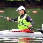 カヌー女子カヤックシングルで２連覇を果たした岩井瑞希（武庫川大付）＝音水湖カヌー競技場