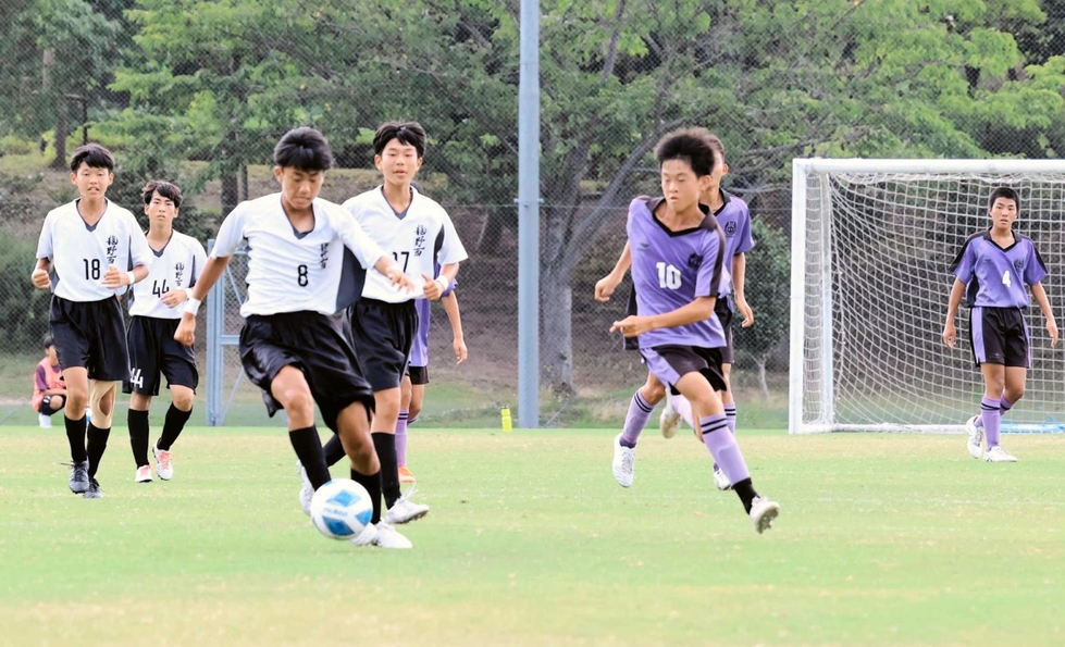 <県中学総体>サッカー 龍野西・御津・新宮が延長戦制し優勝スポーツ神戸新聞NEXT <県中学総体>サッカー 龍野西・御津・新宮が延長戦制し優勝スポーツ神戸新聞NEXT