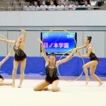 女子団体で優勝した日ノ本の演技