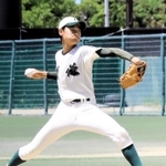 兵庫大会決勝で完封した報徳の勢志＝３日、三田市神姫バスキッピー
