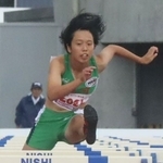 陸上女子１００メートル障害決勝　13秒９８で５位に入った神河の福田花奏＝愛媛県ニンジニアスタジアム