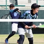 ソフトテニス少年女子で兵庫の準優勝に貢献した前田梨緒と中谷さくらのペア＝鹿児島市東開庭球場（撮影・斎藤雅志）