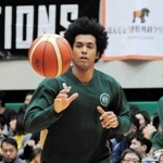 ジャニーズＪｒ．やビジネスマンなど異色の経歴で話題を呼ぶセオン・エディ選手。今季加入した西宮ストークスで躍進を誓う＝西宮市立中央体育館