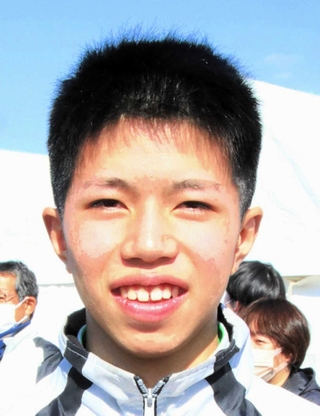 新妻遼己