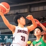 男子２回戦・育英-別府溝部学園　第４クオーター、シュートを狙う育英の竹内琉（39）