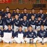 兵庫県予選を制し、全国舞台へ意気上がる男子・市尼崎の選手たち＝西宮市ライフパートナーアリーナ（いずれも撮影・長嶺麻子）