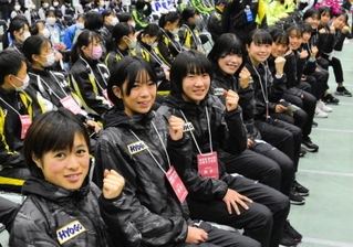 上位躍進に向け、結束する兵庫の選手たち