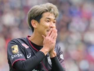 神戸-川崎　前半、シュートを止められ悔しがる神戸・大迫（撮影・吉澤敬太）