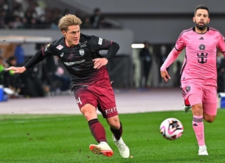 対人の強さだけでなく鋭い戦術眼を誇る神戸のＤＦ酒井＝７日、国立競技場