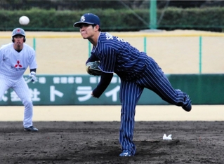 決勝・三菱重工Ｗｅｓｔ－日本製鉄瀬戸内　先発し７回を無失点で抑えた日本製鉄瀬戸内の杉本