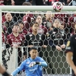 神戸－柏　Ｊ１通算１００試合出場を果たした神戸の前川（撮影・笠原次郎）