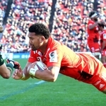 神戸－トヨタ　後半、自身３トライ目を決める神戸のサベア（撮影・笠原次郎）