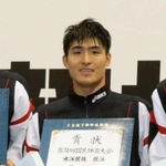 ２０１９年９月の茨城国体・成年男子４００メートルメドレーリレーで３位に入った兵庫の幌村尚＝茨城県ひたちなか市