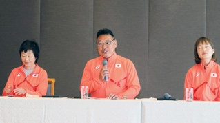パラ陸上の世界選手権神戸大会について総括する日本パラ陸連の宍戸英樹強化委員長＝ＡＮＡクラウンプラザホテル神戸