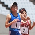 女子３０００メートル決勝　前半からレースを引っ張り優勝した須磨学園の池野絵莉（１）