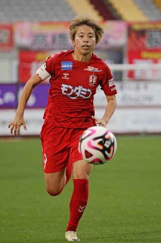 移籍が発表されたＩＮＡＣ神戸のＦＷ田中美南＝２０２４年５月１８日、ノエビアスタジアム神戸（撮影・長嶺麻子）
