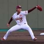 先発し力投するイースタンの坂井陽翔選手（楽天）＝姫路市飯田、ウインク球場（撮影・辰巳直之）