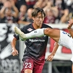 公式戦17試合連続出場と存在感を発揮する神戸の広瀬＝８月１７日、ノエビアスタジアム神戸