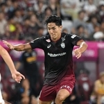 ２得点をアシストした神戸の武藤＝２５日、ノエビアスタジアム神戸