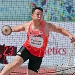 世界選手権３位の実績を引っさげてパリ・パラに挑む男子円盤投げの新保大和＝５月、ユニバー記念競技場