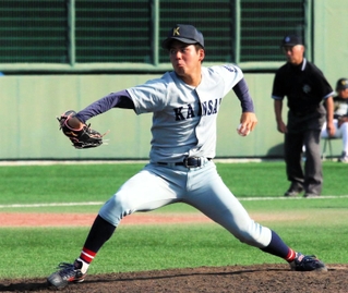 関大の金丸夢斗＝大阪市住之江区、南港中央野球場