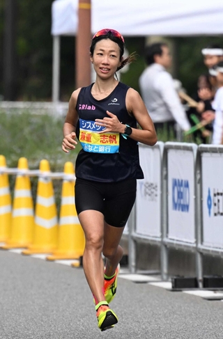 女子２位となった兼重志帆（撮影・風斗雅博）