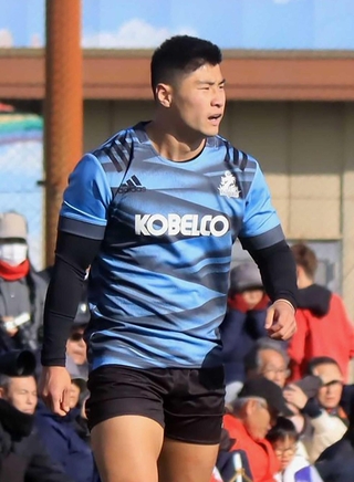 念願の日本代表入りを果たし、今季も活躍が期待される神戸の浜野＝神戸市東灘区のチームグラウンド