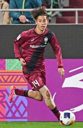 リーグ開幕戦で古巣相手に気合が入る神戸の汰木＝１１日、ノエビアスタジアム神戸（撮影・風斗雅博）