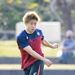 今季神戸に加入し、沖縄キャンプで練習試合に出場した小池裕太＝沖縄県西原町、西原町民陸上競技場（撮影・大田将之）