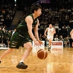 神戸－山形　第４クオーター、鋭いカウンターで攻め込む神戸の綱井