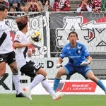 好セーブを連発して無失点勝利に貢献した神戸のＧＫ前川＝東京・味の素スタジアム