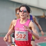 アシックスチャレンジ女子５０００メートル　優勝したダイハツの西出優月（撮影・丸山桃奈）