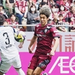 神戸－町田　前半、相手ゴール前に攻め上がる神戸の大迫＝ノエビアスタジアム神戸（撮影・小林良多）