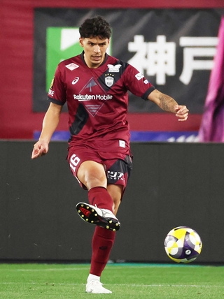 ６日のＣ大阪戦で初先発した神戸のカエターノ＝ノエビアスタジアム神戸（撮影・丸山桃奈）