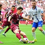 神戸-Ｇ大阪　前半、シュートを放つ神戸・大迫＝神戸市兵庫区のノエビアスタジアム神戸（撮影・中西幸大）