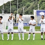 天皇杯全日本選手権で初出場を果たしたバサラ兵庫イレブン。アルテリーヴォ和歌山に２度追い付く粘りを見せたが、初戦で敗退した＝和歌山市、紀三井寺公園陸上競技場（チーム提供）