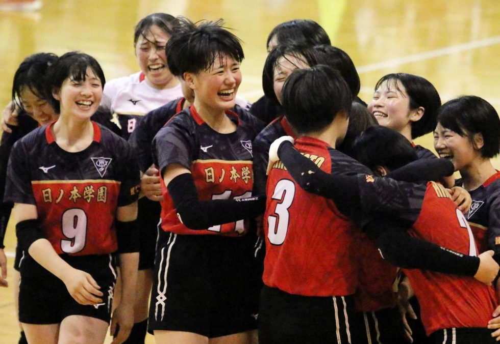県高校総体＞バレー女子、日ノ本が7年ぶり女王 強敵相手につない