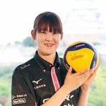 バレー姫路のユース１５監督に就任した井上愛里沙さん＝姫路市本町、イーグレひめじ