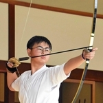 弓道男子個人を制した柿花奈佑（三田学園）