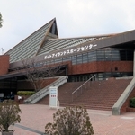 神戸市立ポートアイランドスポーツセンター＝神戸市中央区港島中町６