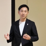 新アリーナを構えた神戸への期待を語ったＢリーグの島田慎二チェアマン＝24日、神戸市中央区
