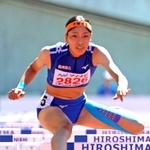 女子１００メートル障害　13秒40で２位に入った滝川第二の井上凪紗＝ホットスタッフフィールド広島（撮影・丸山桃奈）