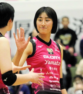 ドイツへのレンタル移籍が決まったヴィクトリーナ姫路の秋本美空＝姫路市、ヴィクトリーナ・ウインク体育館